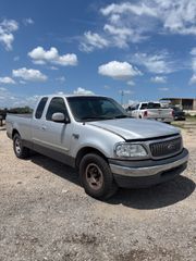 1999 Ford F-150 - Exterior Front Right Corner Image